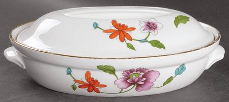 Astley (Oven To Table) Small Oval Entree Dish & Lid
