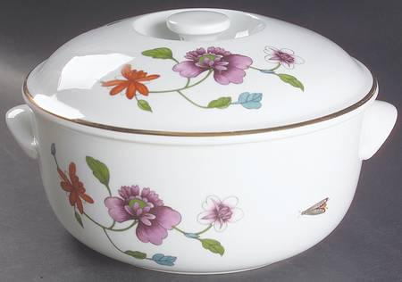 Astley (Oven To Table) 2.25 Qt Round Covered Casserole