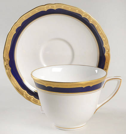 Aston Flat Cup & Saucer Set