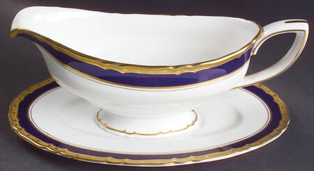 Aston Gravy Boat & Underplate