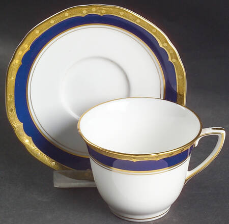 Aston Footed Demitasse Cup & Saucer Set
