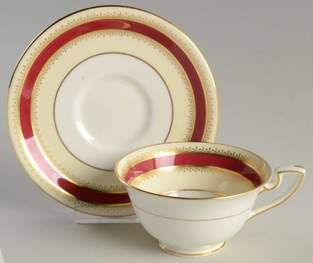 Belford Footed Cup & Saucer Set