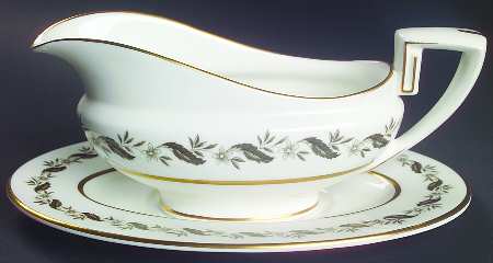 Bernina Gravy Boat & Underplate