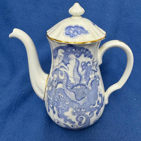 Blue Dragon (Warmstry, Fluted) Small Coffee Pot & Lid