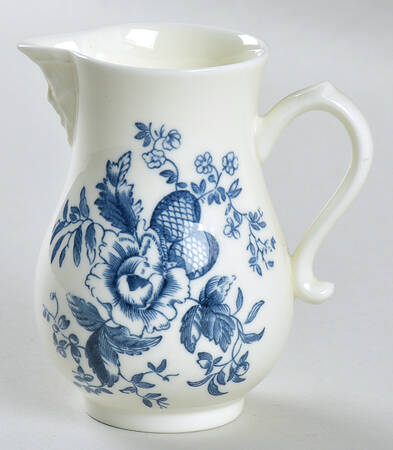 Blue Sprays (White) Mini Creamer