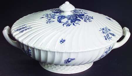Blue Sprays (White) Round Covered Vegetable