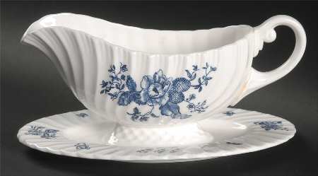Blue Sprays (White) Gravy Boat with Attached Underplate