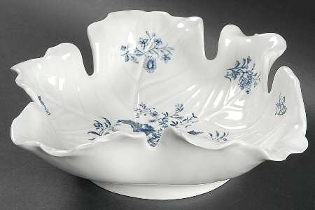 Blue Sprays (White) 9" Leaf Bowl