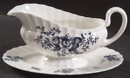 Blue Sprays (Ribbed) Gravy Boat with Attached Underplate
