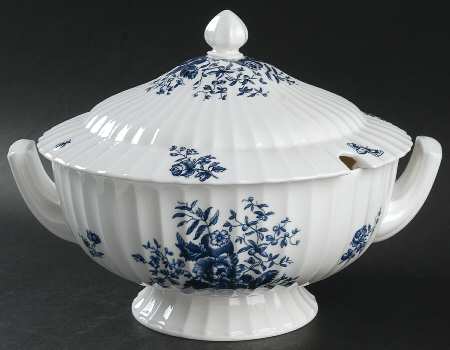 Blue Sprays (Ribbed) Tureen &  Lid