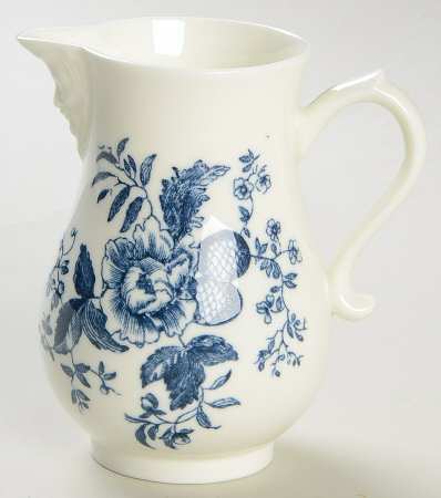 Blue Sprays (Cream) Creamer
