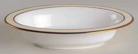 Brighton 10" Oval Vegetable Bowl