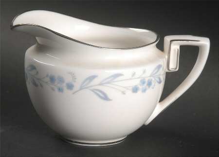 Bridal Wreath Mini Creamer