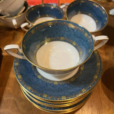 C1105 Footed Cream Soup Bowl & Saucer Set