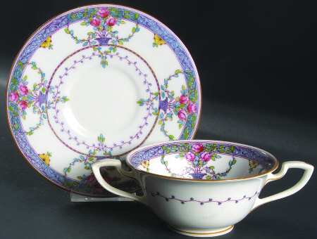 C662 Footed Cream Soup Bowl & Saucer Set