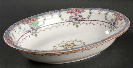 C662 9" Oval Vegetable Bowl