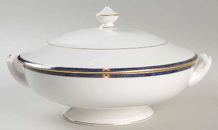 Carina Blue Round Covered Vegetable