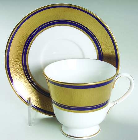 Caesar Footed Cup & Saucer Set