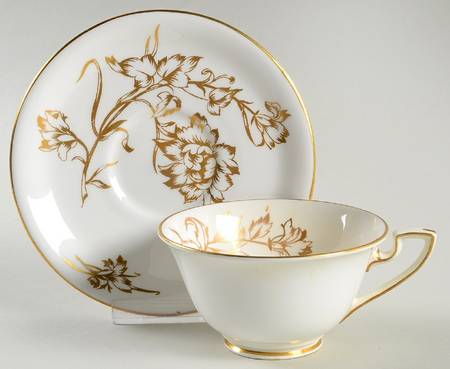 Carnation Footed Cup & Saucer Set