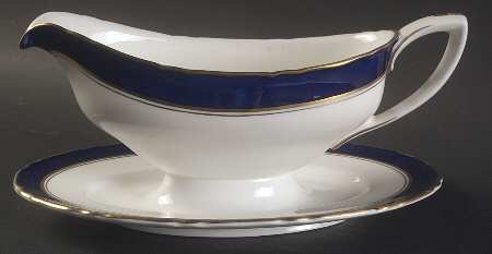 Cavendish Blue Gravy Boat with Attached Underplate