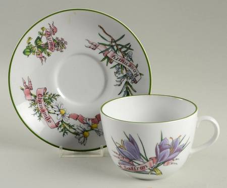 Country Kitchen Breakfast Cup & Saucer Set