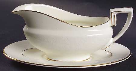 Concerto Gravy Boat & Underplate