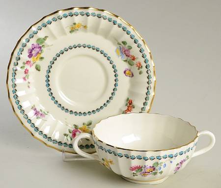 Cordelia Footed Cream Soup Bowl & Saucer Set