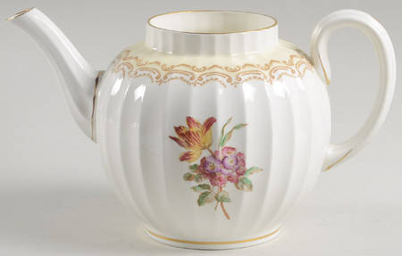 Cromwell Small Teapot No Lid