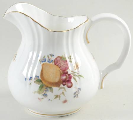 Delecta (Coburg Shape) 20 Oz Jug