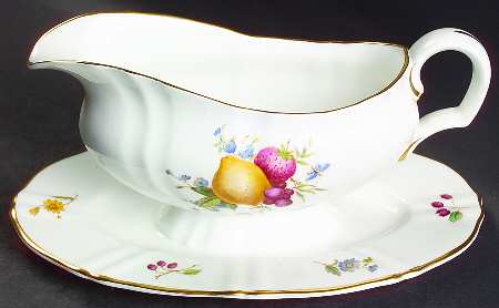Delecta (Coburg Shape) Gravy Boat with Attached Underplate