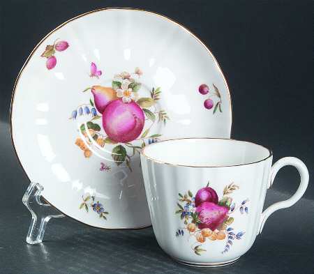 Delecta (Coburg Shape) Flat Cup & Saucer Set