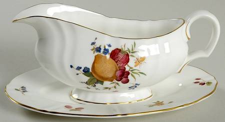 Delecta (Coburg Shape) Gravy Boat & Underplate