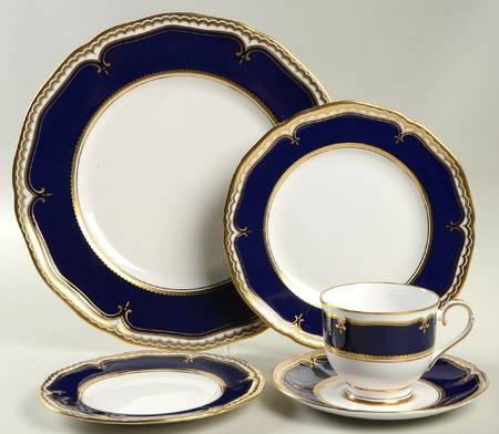 Diplomat 5 Piece Place Setting