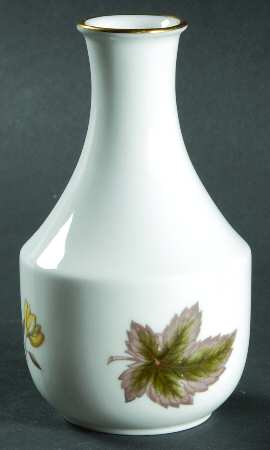 Dorchester (Scalloped, Z2637) 4" Bud Vase
