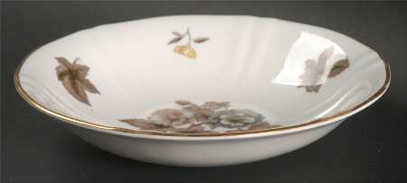 Dorchester (Scalloped, Z2637) Coupe Cereal Bowl