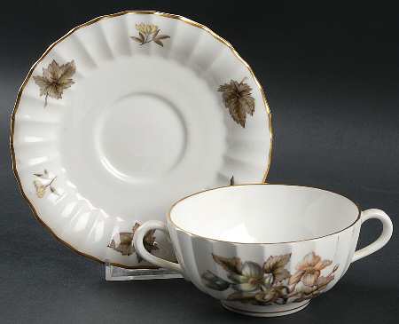 Dorchester (Fluted, Z2818) Footed Cream Soup Bowl & Saucer Set