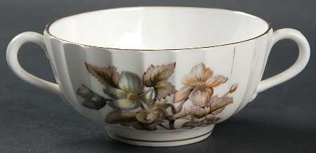 Dorchester (Fluted, Z2818) Footed Cream Soup Bowl