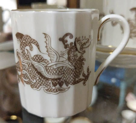Dragon Sorrel Brown Demitasse Cup