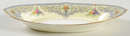 The Duchess Pickle Dish