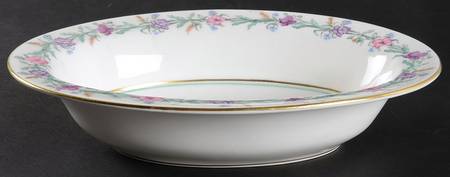 Elysian (White Body) 9" Oval Vegetable Bowl