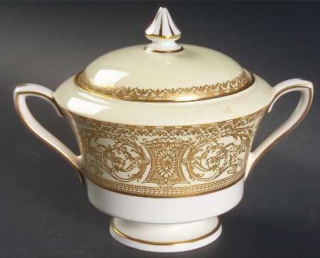 Embassy Cream Rim and Gold Sugar Bowl & Lid