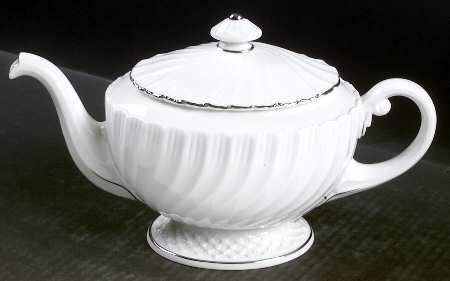 Engagement Teapot & Lid