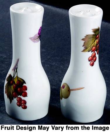 Evesham Gold Salt & Pepper Set by Royal Worcester