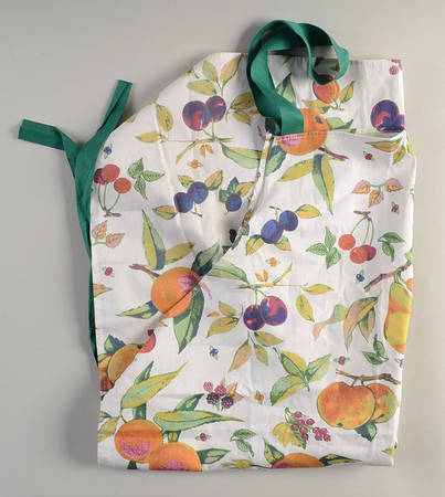 Evesham Gold 28" X 34" Cloth Kitchen Apron
