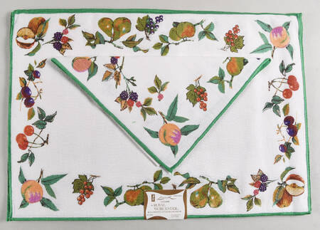 Evesham Gold (4 Each) Placemat and Napkin Sets