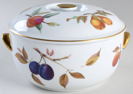 Evesham Gold 2 Qt Round Covered Casserole