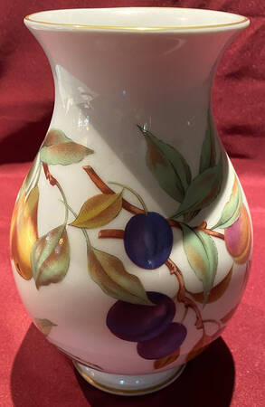 Evesham Gold Chloe Vase