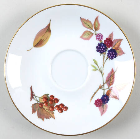 Evesham Gold Saucer for Flat Cup