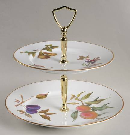 Evesham Gold 2 Tiered Serving Tray (Dinner & Salad Plate)