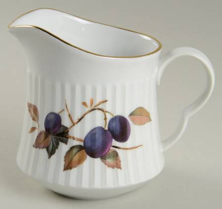 Evesham Gold Creamer